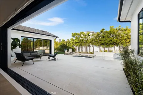 $6,295,000 | 1530 Anita Lane, Newport Beach, CA 92660