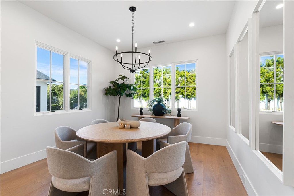 1530 Anita Lane Newport Beach, CA 92660 - Photo 8 of 61