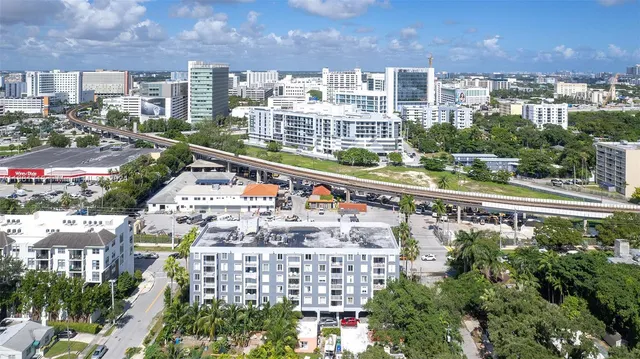 $299,999 | 1010 Northwest 11th Street, Unit 507, Miami, FL 33136