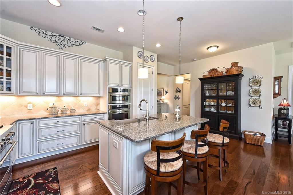 15511 Lake Ridge Road Charlotte, NC 28278 - Photo 8 of 24 Gallery Image 8