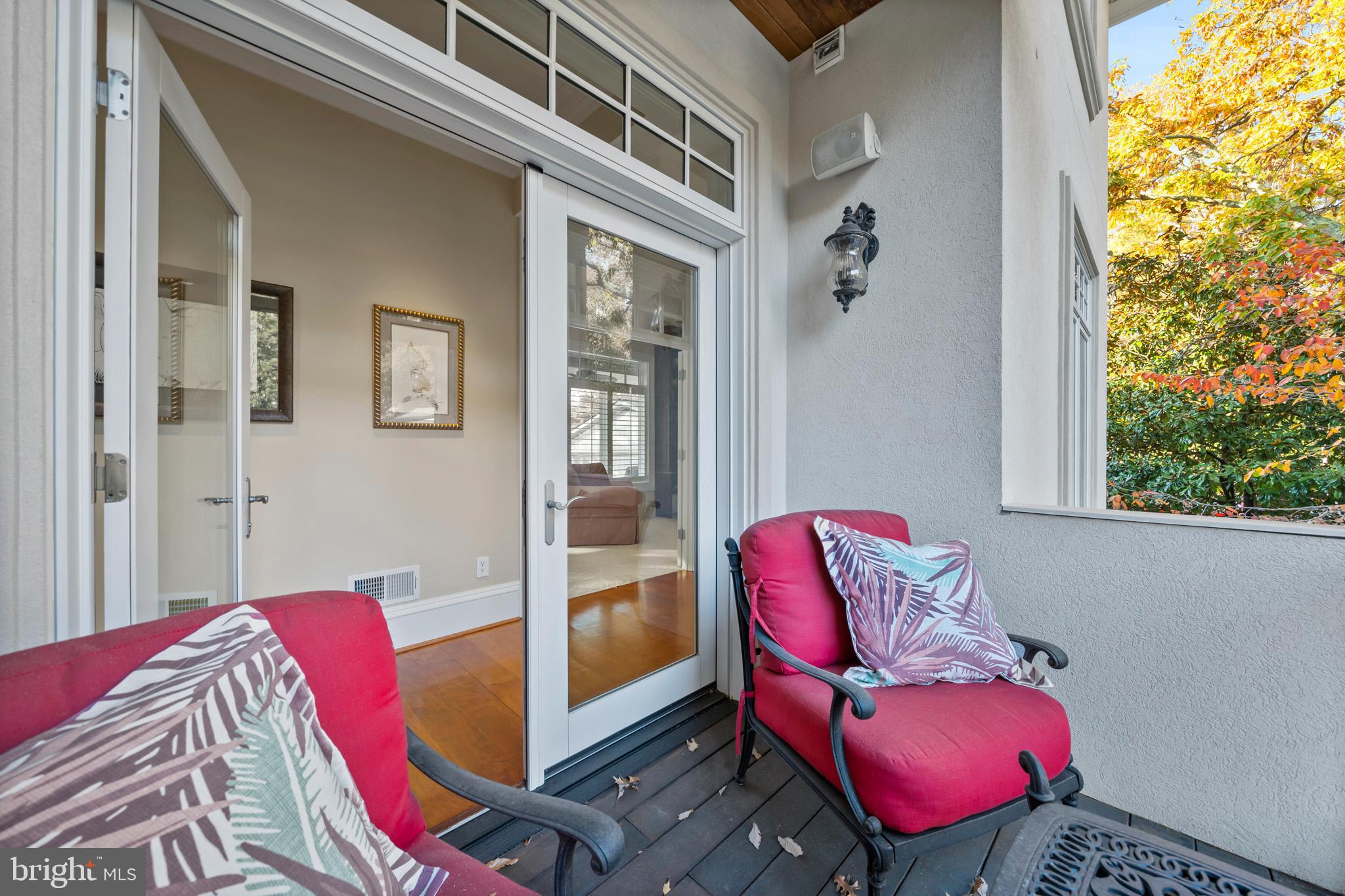 206 Harbor Drive Lusby, MD 20657 - Photo 53 of 109 a living room with furniture