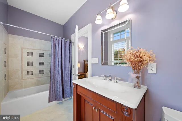 $1,299,000 | 206 Harbor Drive, Lusby, MD 20657