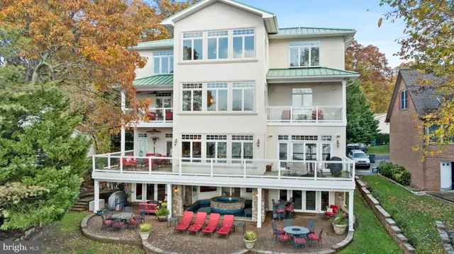 $1,299,000 | 206 Harbor Drive, Lusby, MD 20657