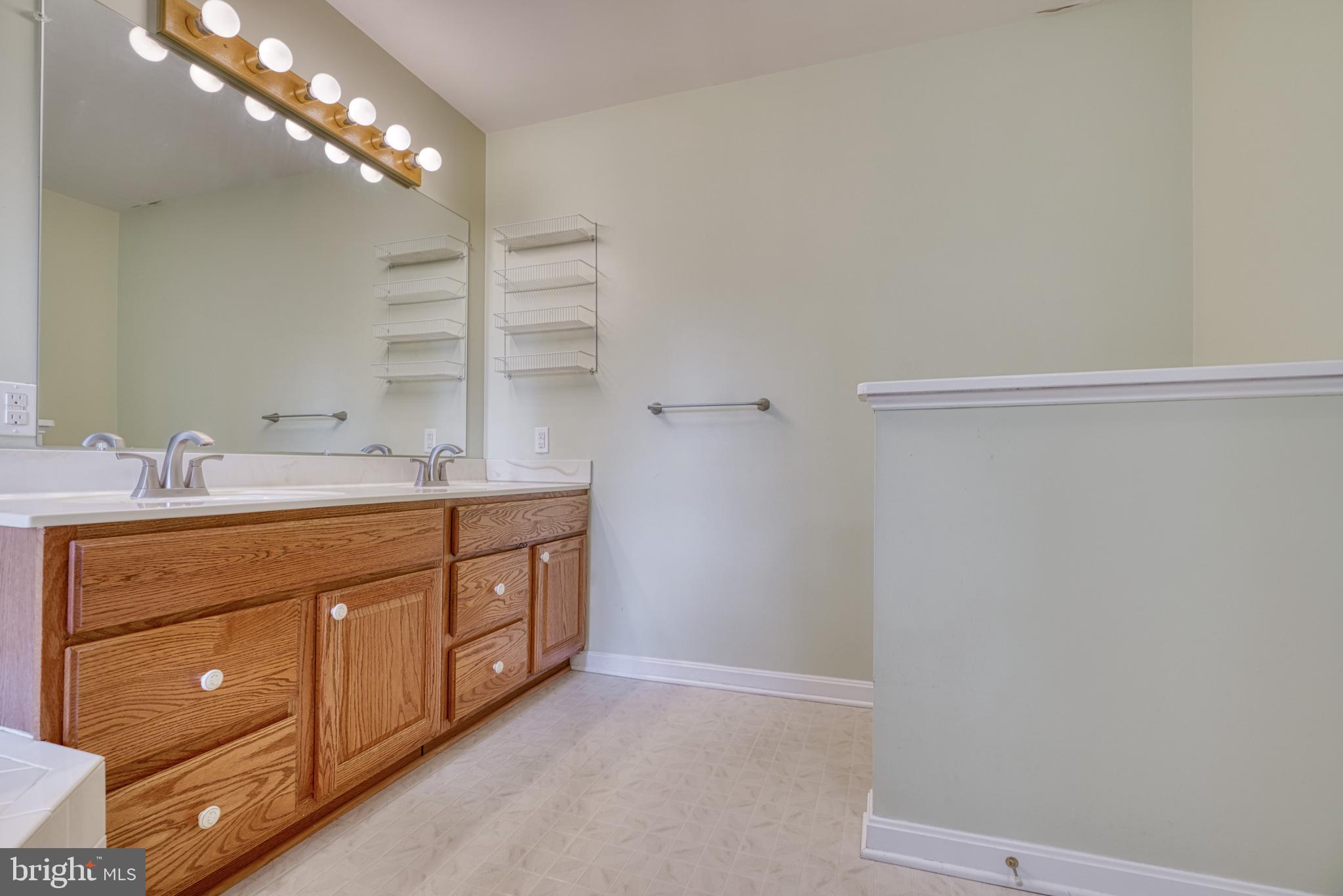 4109 Silver Spring Road Nottingham, MD 21236 - Photo 46 of 87 Primary Bath