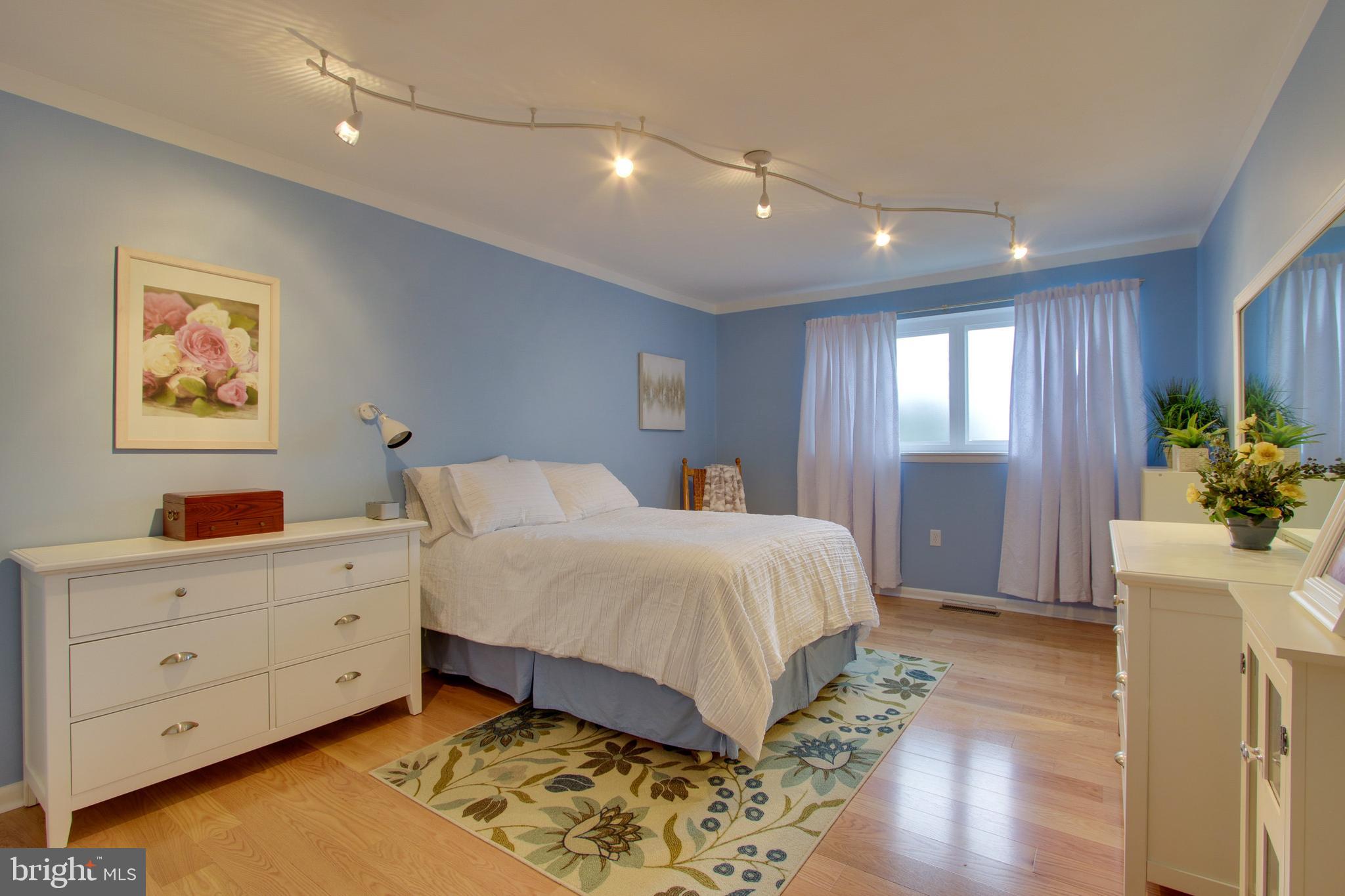 5 Hamill Road, Unit 5B Baltimore, MD 21210 - Photo 19 of 27