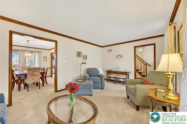 $524,900 | 5292 Hanover Drive, Lower Macungie Township, PA 18106