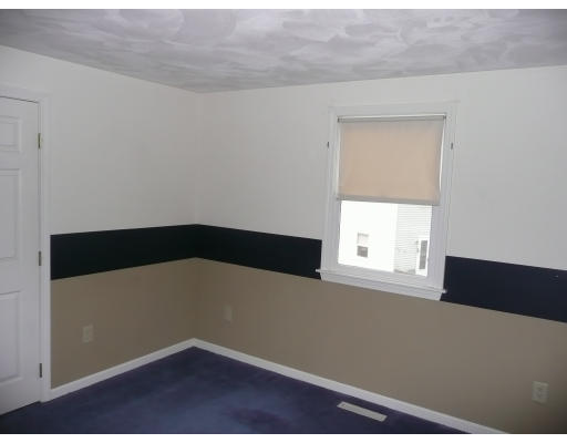 9 Adelman Road Billerica, MA 01821 - Photo 10 of 13 Gallery Image 10