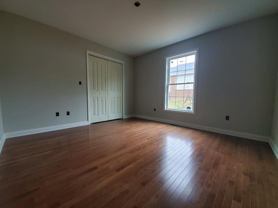 1928 Seaver Road Kingsport, TN 37660 - Photo 8 of 11 1928 Seaver Second Bedroom