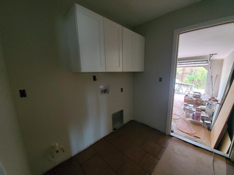 1928 Seaver Road Kingsport, TN 37660 - Photo 9 of 11 1928 Seaver Laundry room