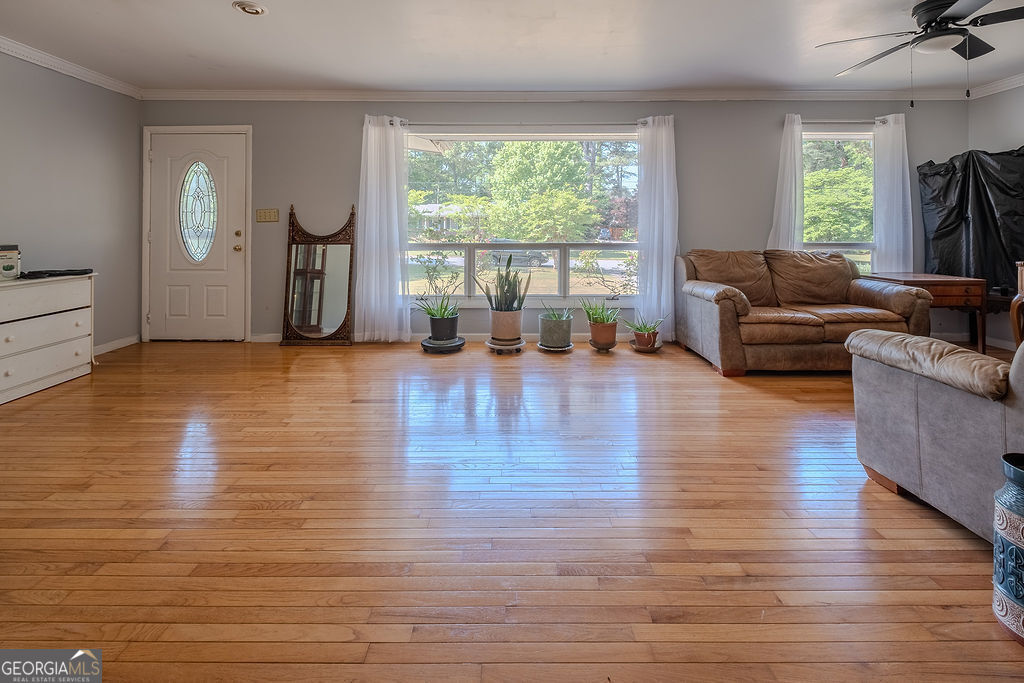 265 Hunnicutt Drive Athens, GA 30606 - Photo 3 of 32