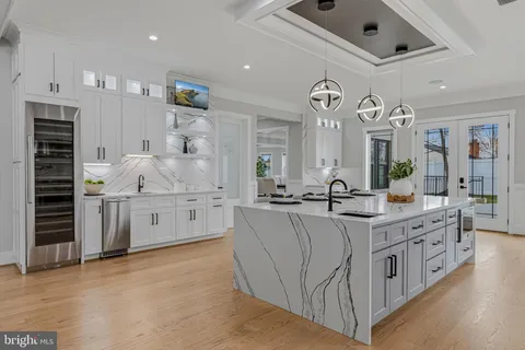 $2,395,000 | 14700 Cranoke Street, Centreville, VA 20120