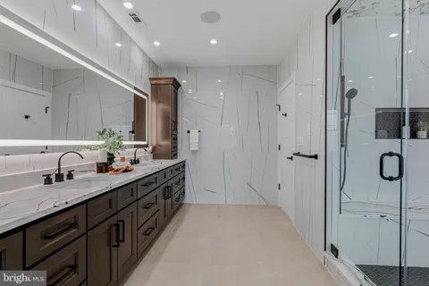 $2,495,000 | 14700 Cranoke Street, Centreville, VA 20120