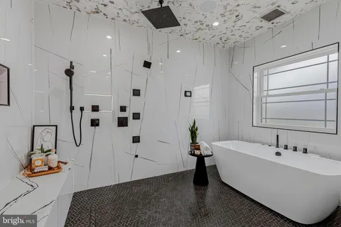 $2,495,000 | 14700 Cranoke Street, Centreville, VA 20120