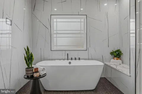 $2,495,000 | 14700 Cranoke Street, Centreville, VA 20120