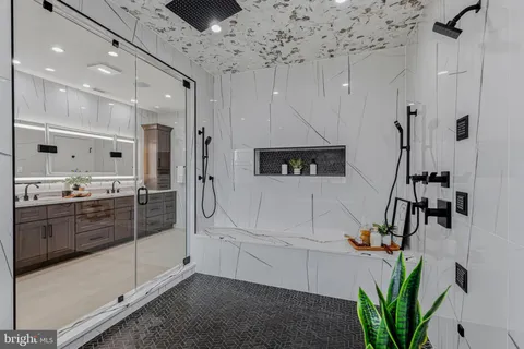 $2,395,000 | 14700 Cranoke Street, Centreville, VA 20120