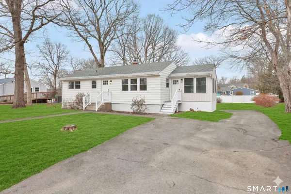 $445,000 | 99 Hickory Lane, Wolcott, CT 06716