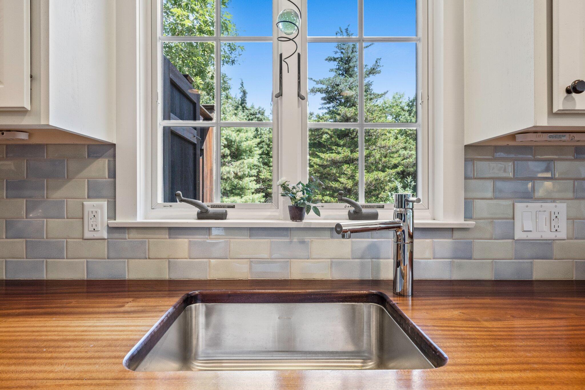 50 North 40 Road Eastham, MA 02642 - Photo 20 of 52 Sink