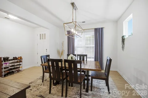 $679,000 | 115 Summerhill Drive, Mooresville, NC 28115