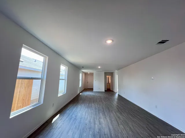 $2,100 | 8807 Astral Place, San Antonio, TX 78252