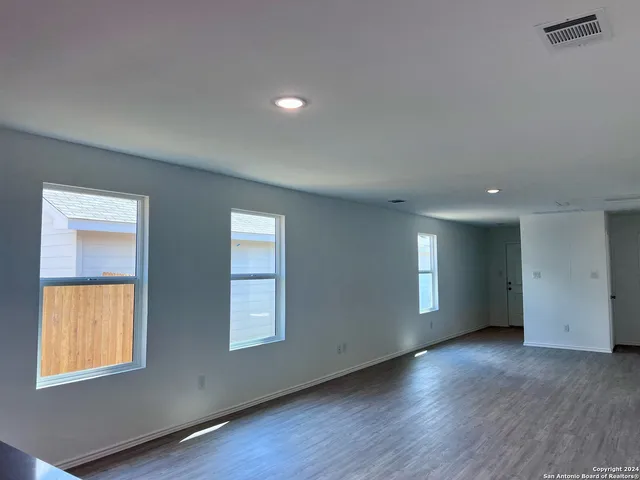 $2,100 | 8807 Astral Place, San Antonio, TX 78252