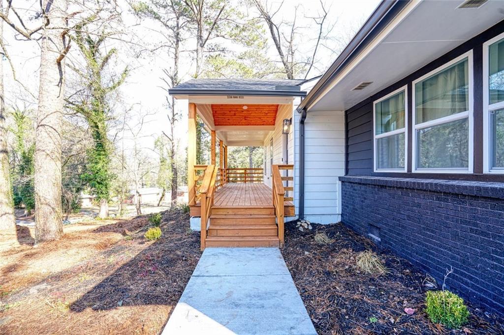 2230 Beecher Circle Southwest Atlanta, GA 30311 - Photo 25 of 29