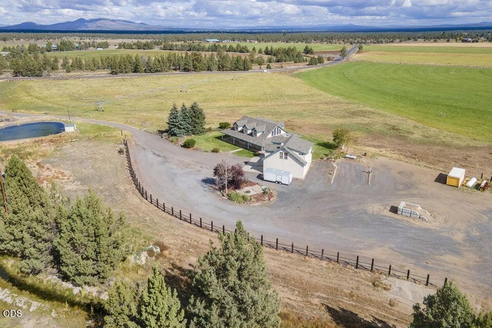 24585 Dodds Road Bend, OR 97701 - Photo 83 of 114