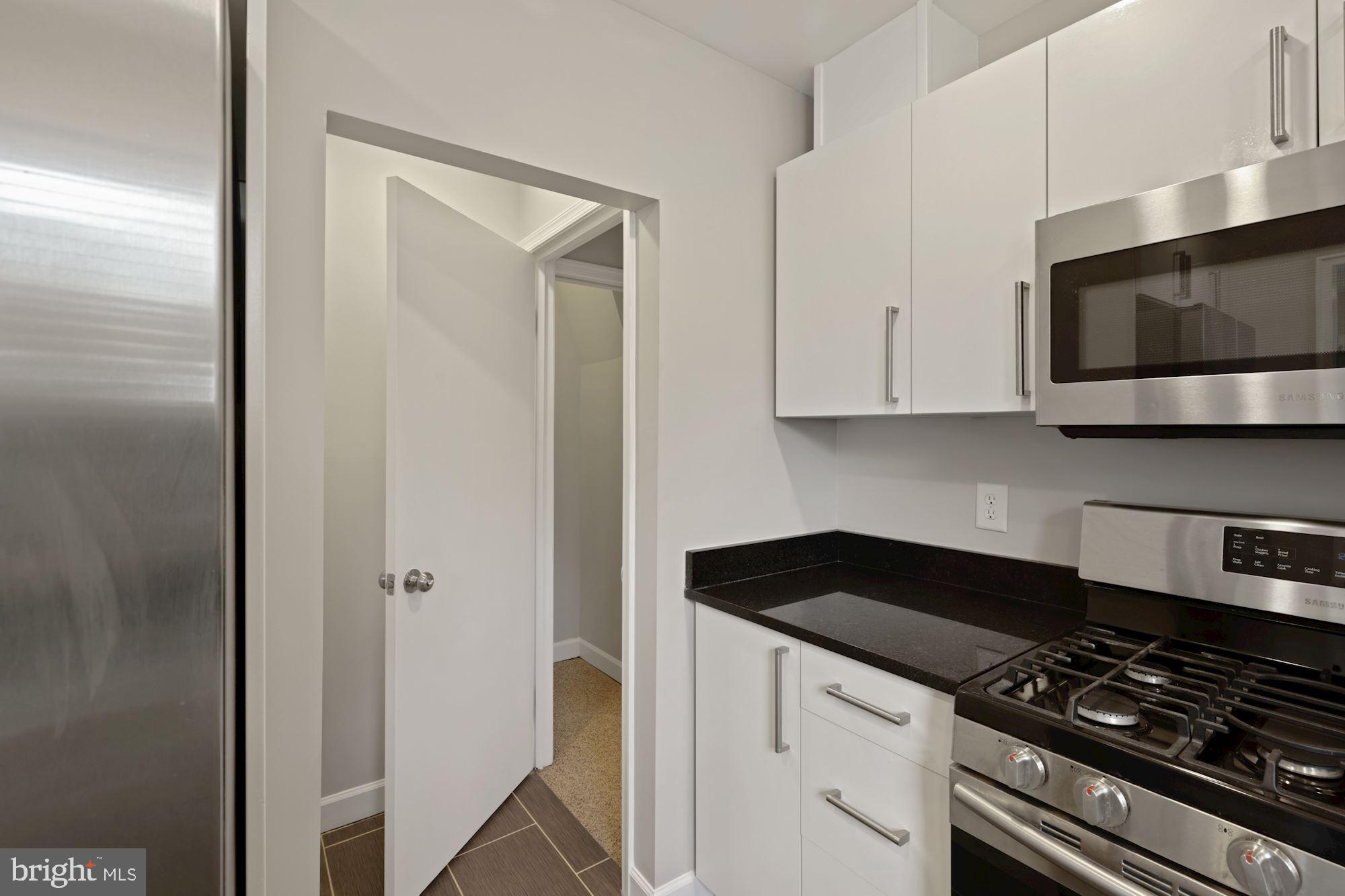 3400 Rutgers Street Hyattsville, MD 20783 - Photo 13 of 32 Kitchen