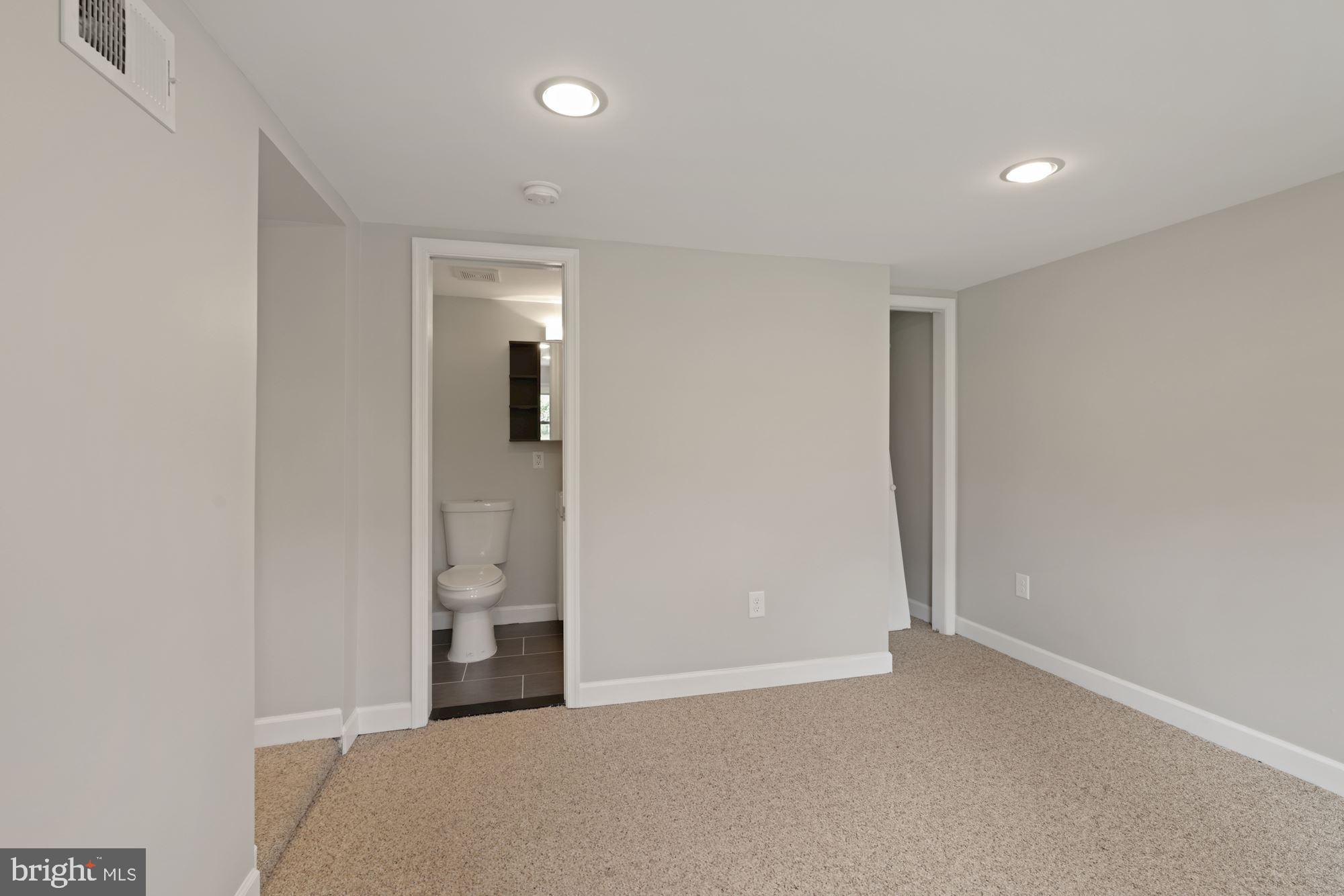 3400 Rutgers Street Hyattsville, MD 20783 - Photo 15 of 32 Owners Suite