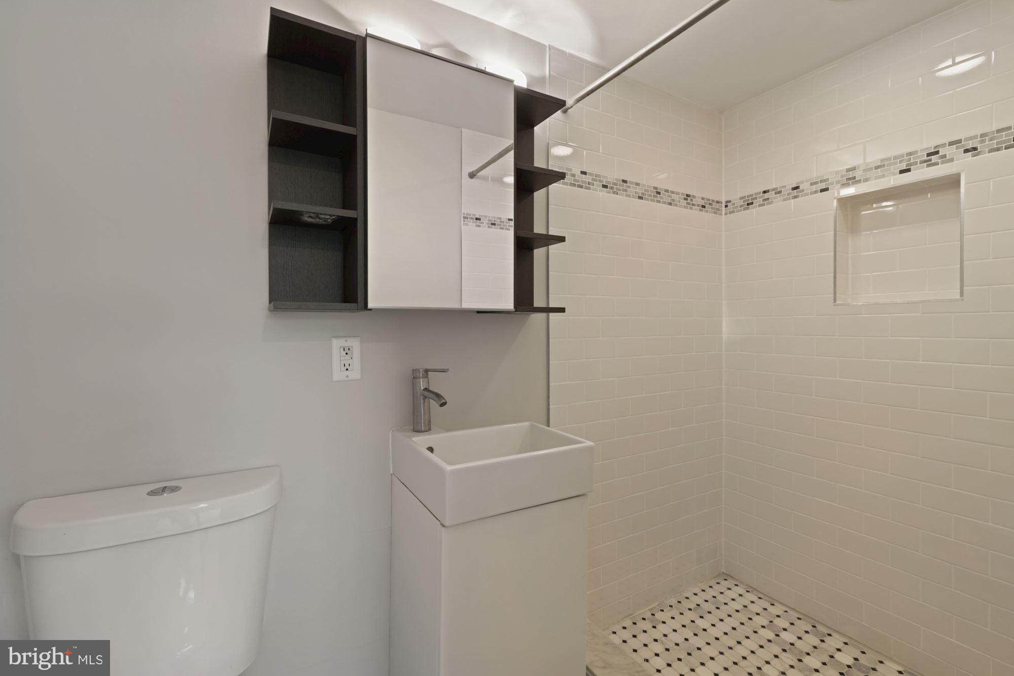 3400 Rutgers Street Hyattsville, MD 20783 - Photo 16 of 32 Owners Suite