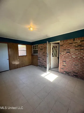 $1,575 | 600 Kimberly Drive, D'Iberville, MS 39540