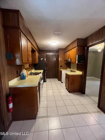 $1,575 | 600 Kimberly Drive, D'Iberville, MS 39540