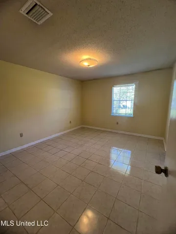 $1,575 | 600 Kimberly Drive, D'Iberville, MS 39540