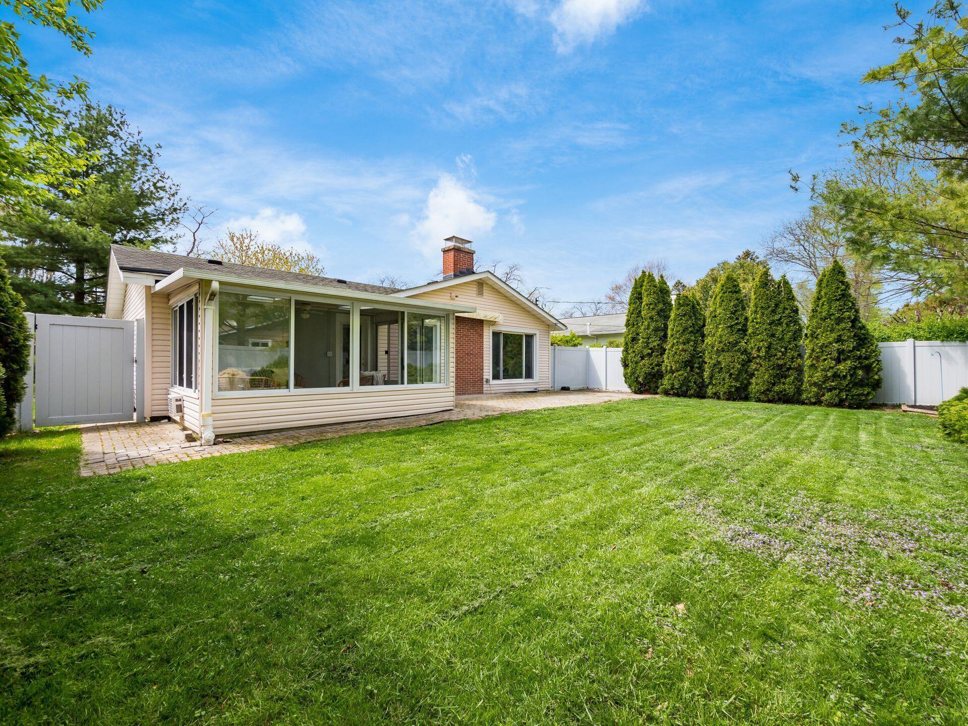2366 Bristol Road Columbus, OH 43221 - Photo 37 of 38 049_c7d5a1_A 2366 Bristol 002