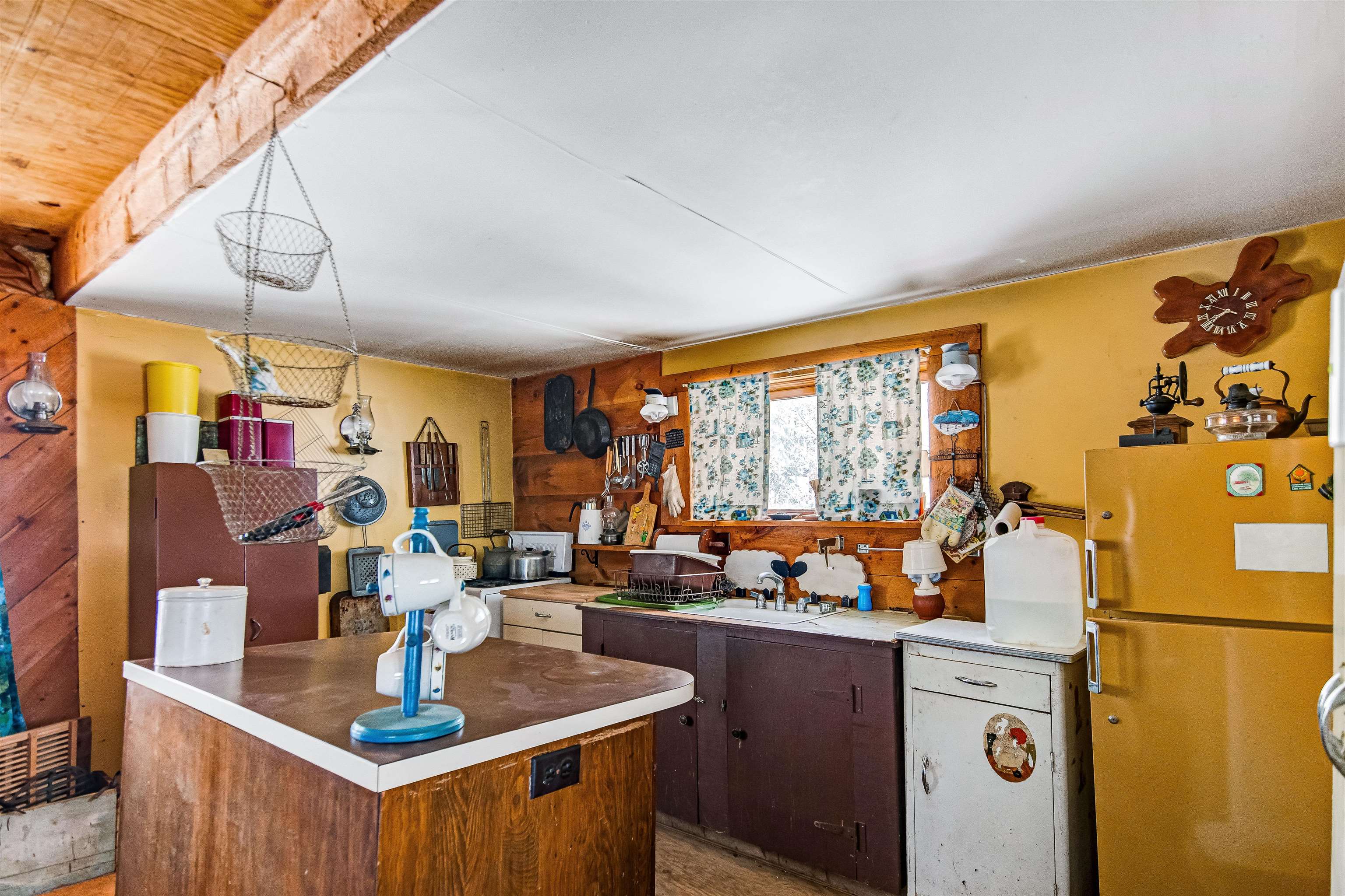 631 Goslett Road Montgomery, VT 05450 - Photo 36 of 40 Gallery Image 36