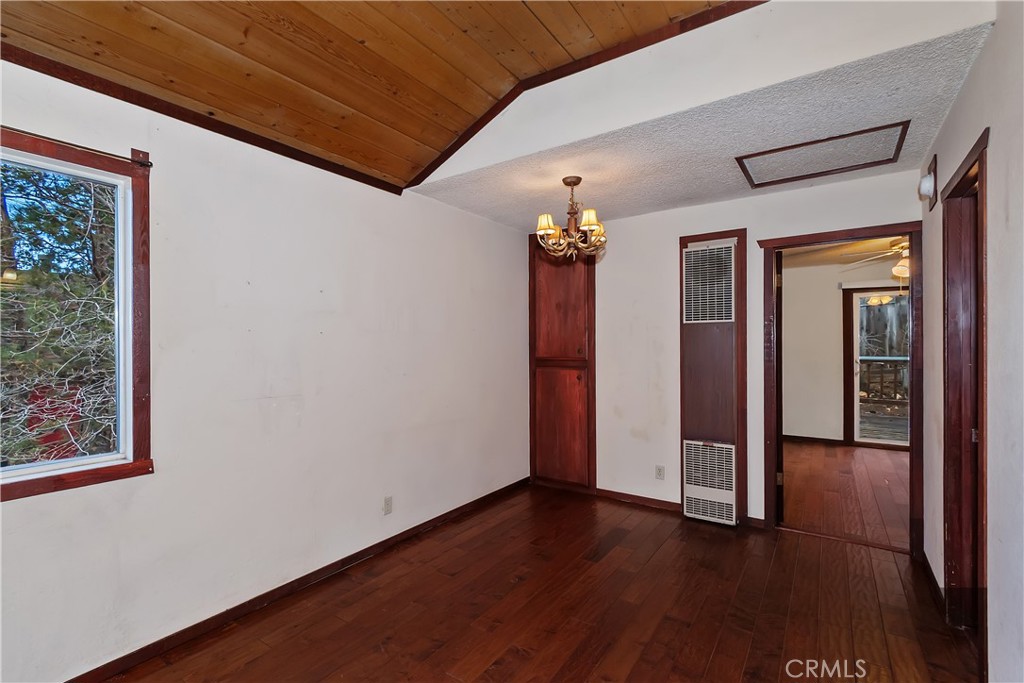 245 Vista Sugarloaf, CA 92386 - Photo 22 of 50 wooden floor in an empty room
