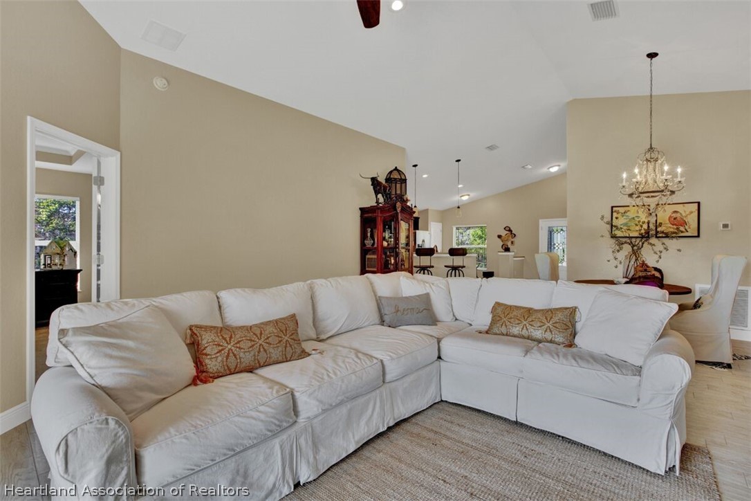 5832 Golden Road Sebring, FL 33875 - Photo 5 of 32 Gallery Image 5