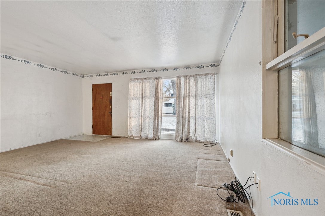 3209 Romaker Road Toledo, OH 43615 - Photo 2 of 19 Gallery Image 2