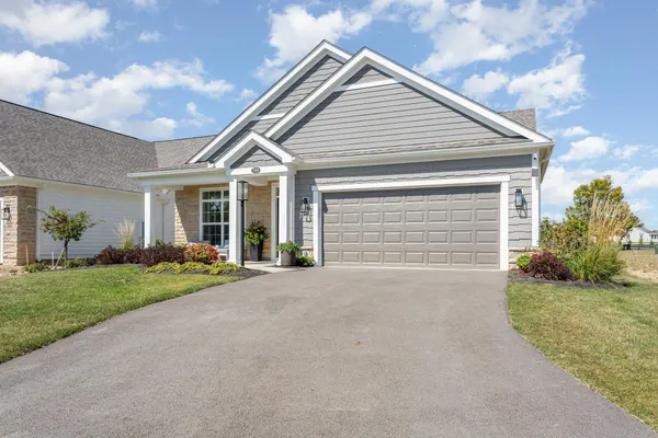 $635,900 | 7669 Dulin Farms Drive, Powell, OH 43065