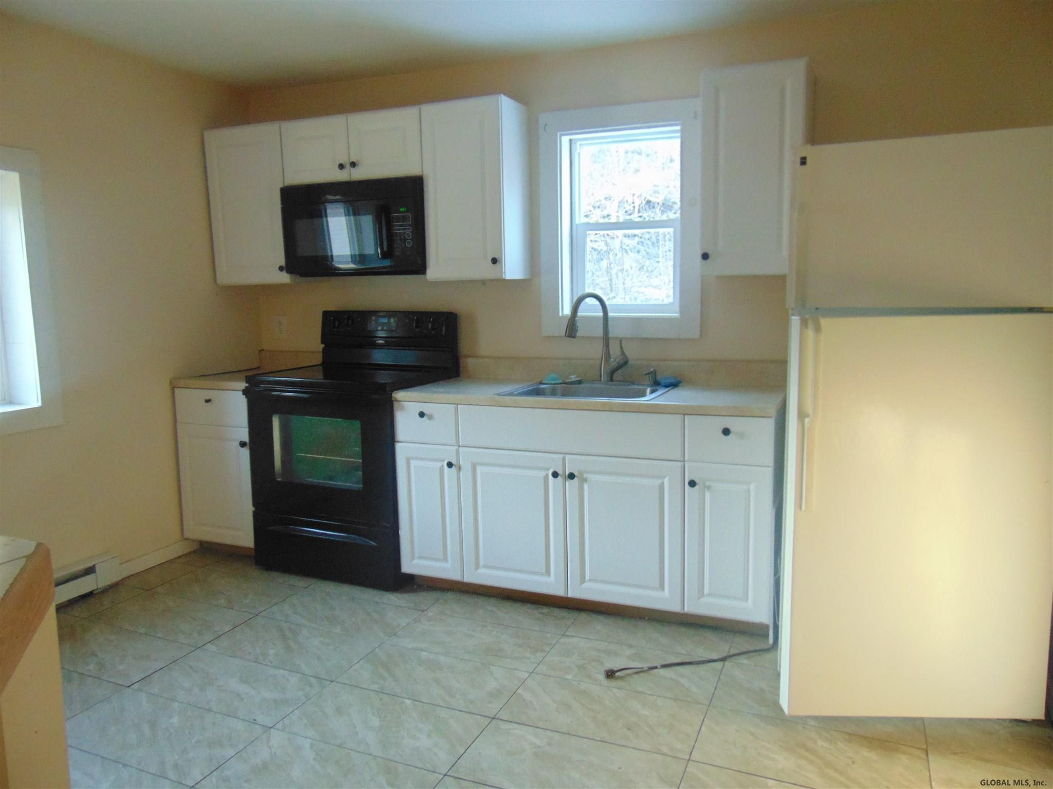 186 Mill Valley Road Middleburgh, NY 12122 - Photo 2 of 12 Photo 2