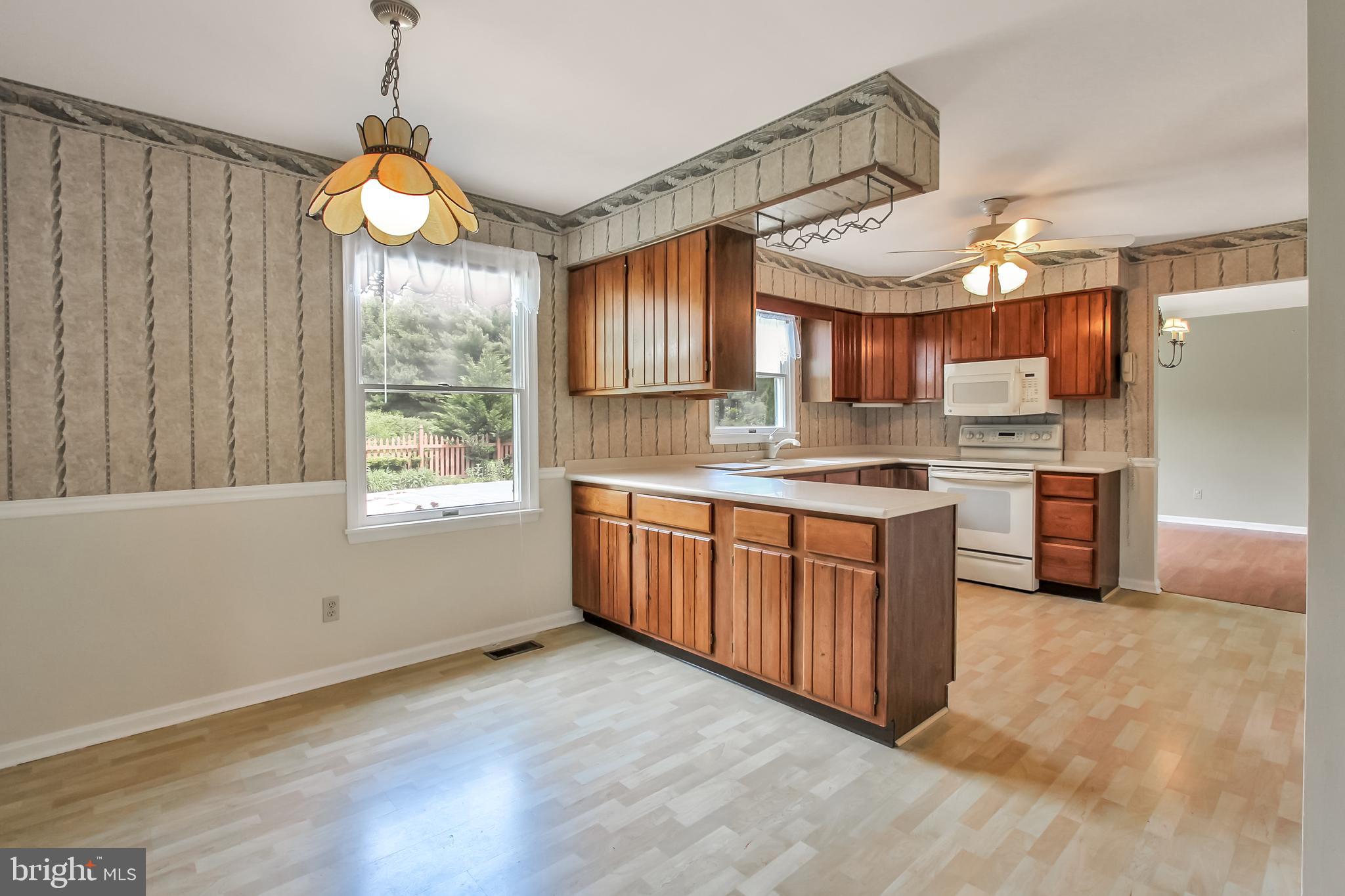 2704 Anderson Road White Hall, MD 21161 - Photo 5 of 35 Eat-In Kitchen