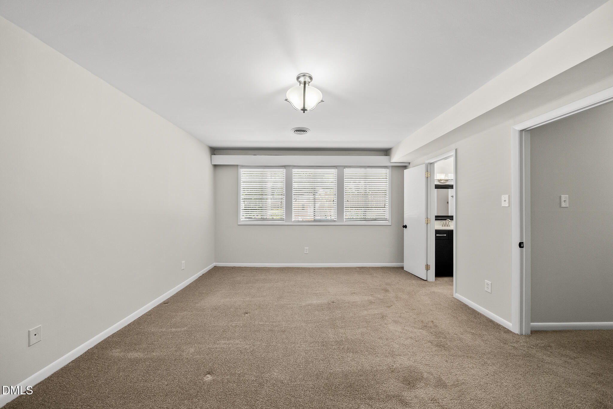 4501 Wingate Drive Raleigh, NC 27609 - Photo 30 of 44 DSC07142