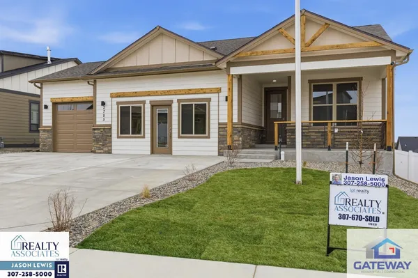 $829,900 | 2785 Berkshire Way, Casper, WY 82609