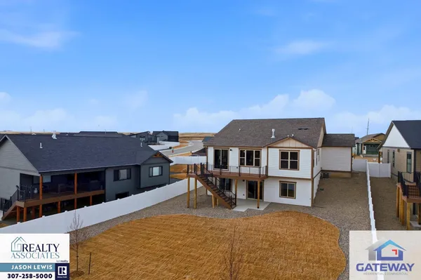 $829,900 | 2785 Berkshire Way, Casper, WY 82609