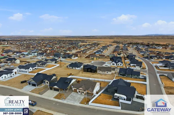 $829,900 | 2785 Berkshire Way, Casper, WY 82609