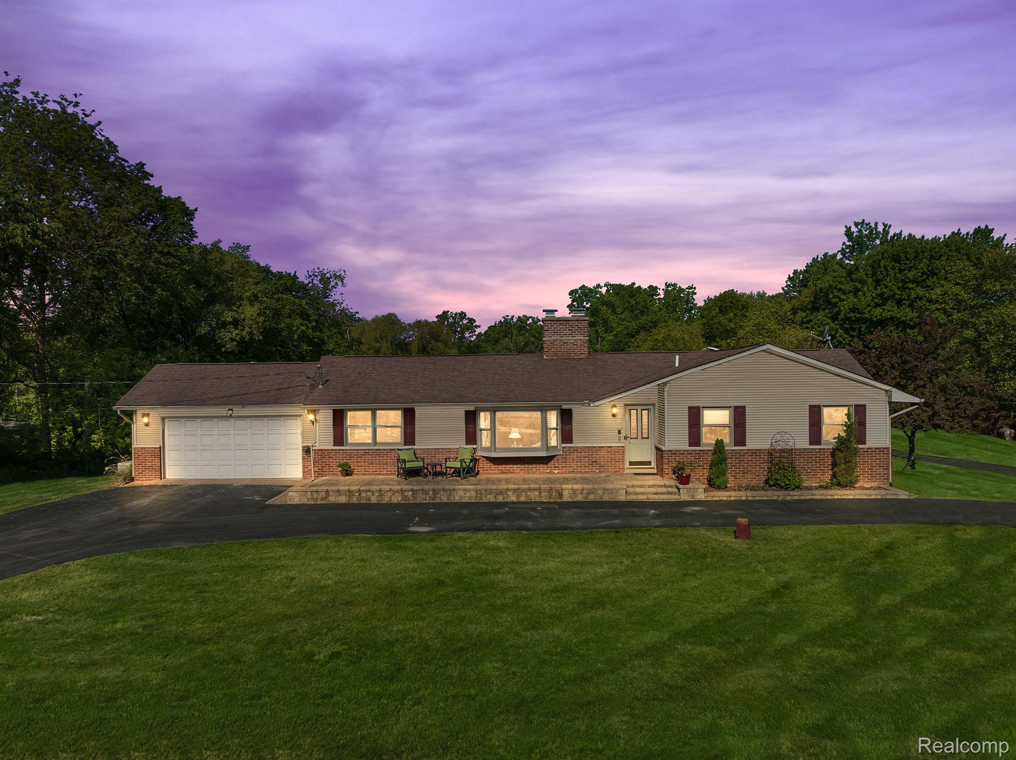 10345 Hadley Road Clarkston, MI 48348 - Photo 3 of 61 Fabulous setting