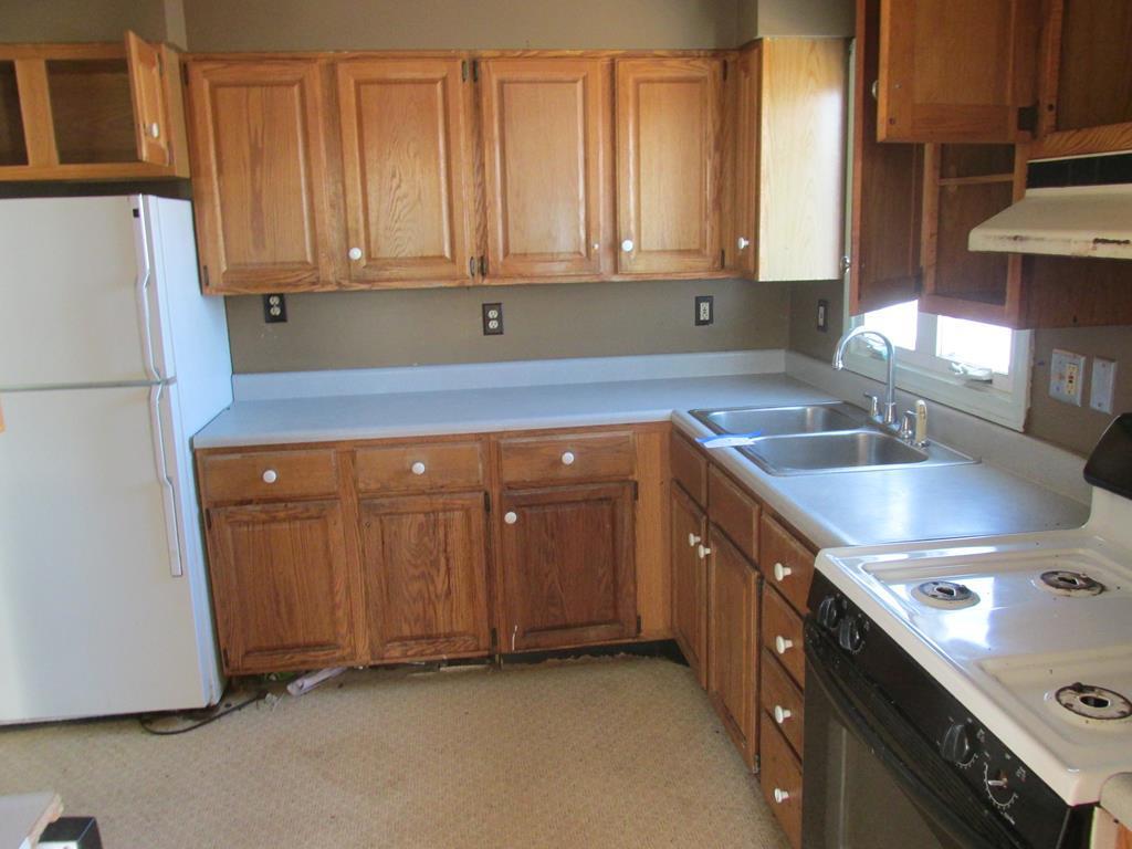 275 Coles Corner Road Winterport, ME 04496 - Photo 4 of 23 Photo