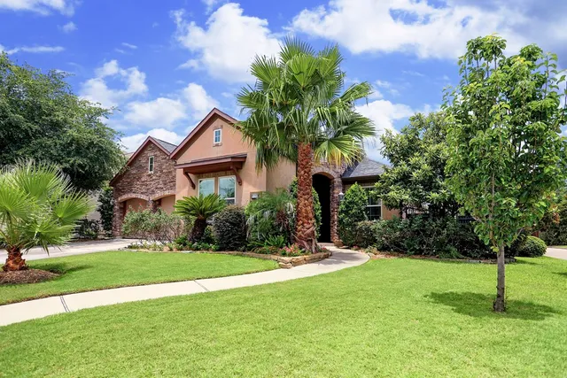 $3,600 | 11202 Royal Chateau Lane, Houston, TX 77082