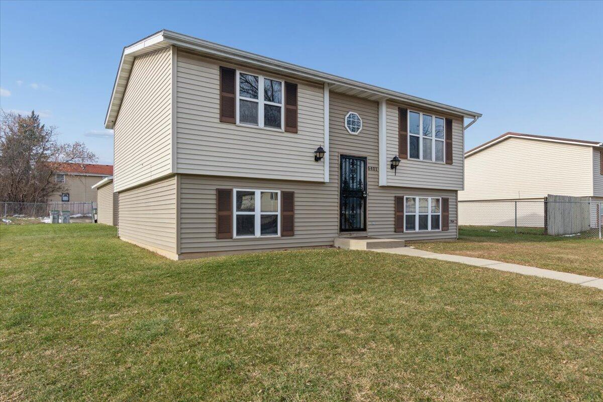 6401 North 106th Street Milwaukee, WI 53224 - Photo 1 of 1 Front