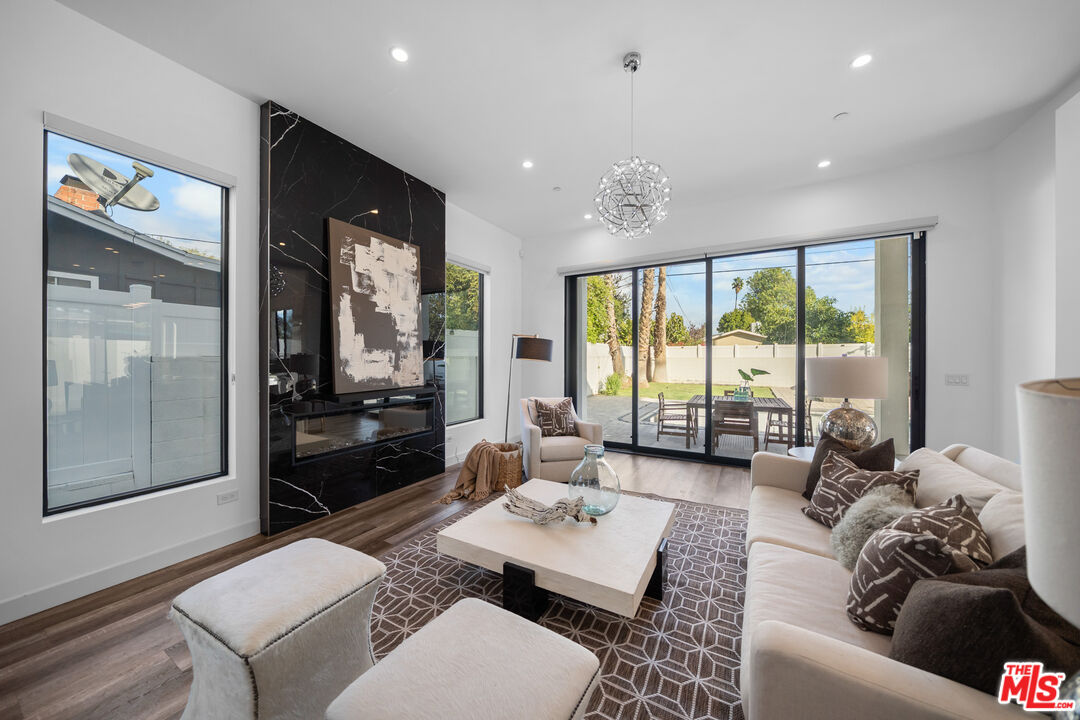 5812 Willis Avenue Sherman Oaks, CA 91411 - Photo 16 of 71