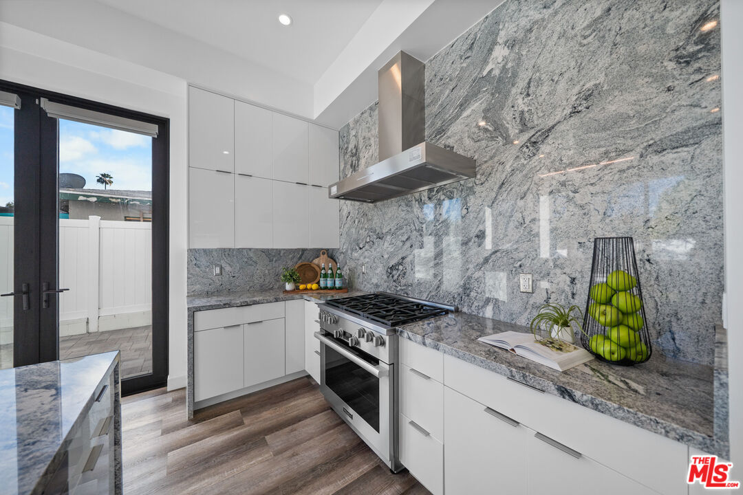 5812 Willis Avenue Sherman Oaks, CA 91411 - Photo 22 of 71